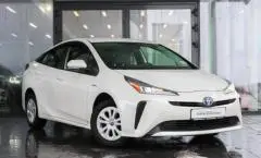 Toyota Prius IV Рестайлинг (XW50) 1.8л. - 2019г., продажа в лизинг